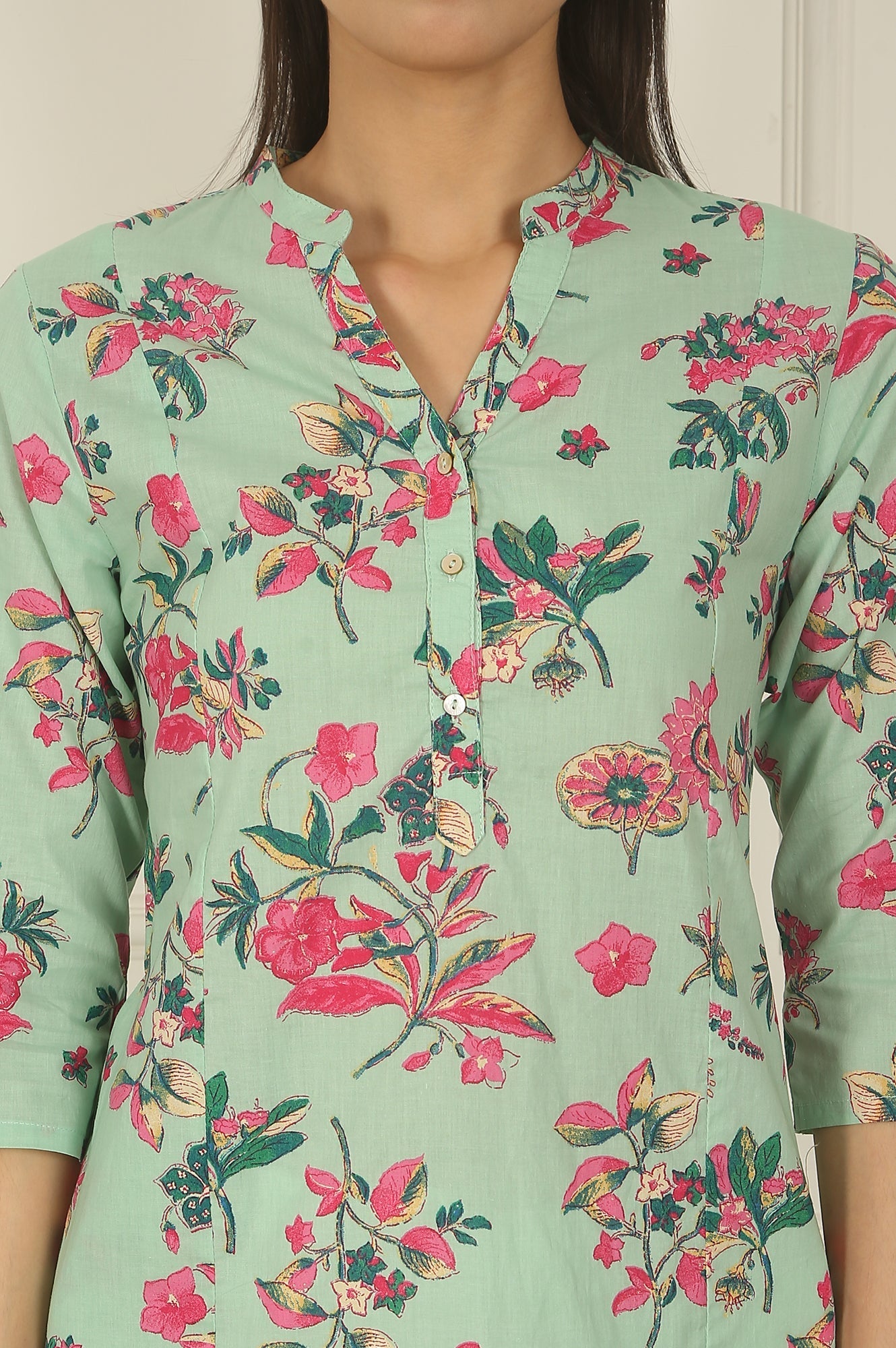 https://cdn.shopify.com/s/files/1/0722/3148/5636/files/W12021-126713_3.jpg?v=1760496373