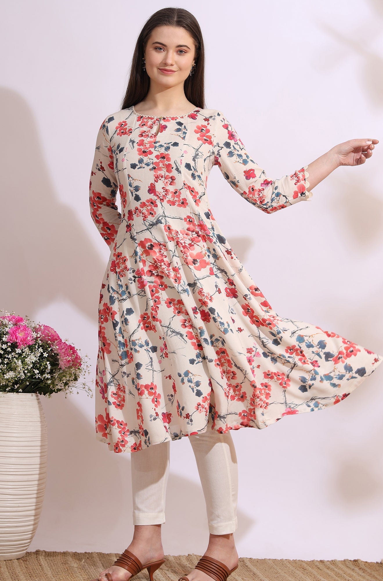 https://cdn.shopify.com/s/files/1/0722/3148/5636/files/W12248-125260_1.jpg?v=1772275971