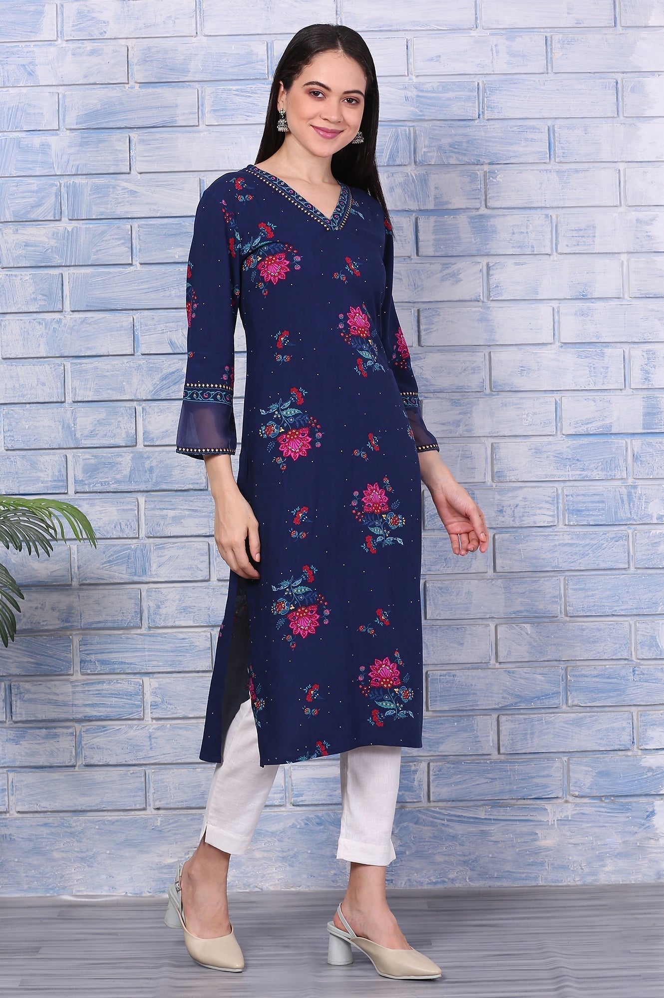 https://cdn.shopify.com/s/files/1/0722/3148/5636/files/W12254-123936_6.jpg?v=1760496408