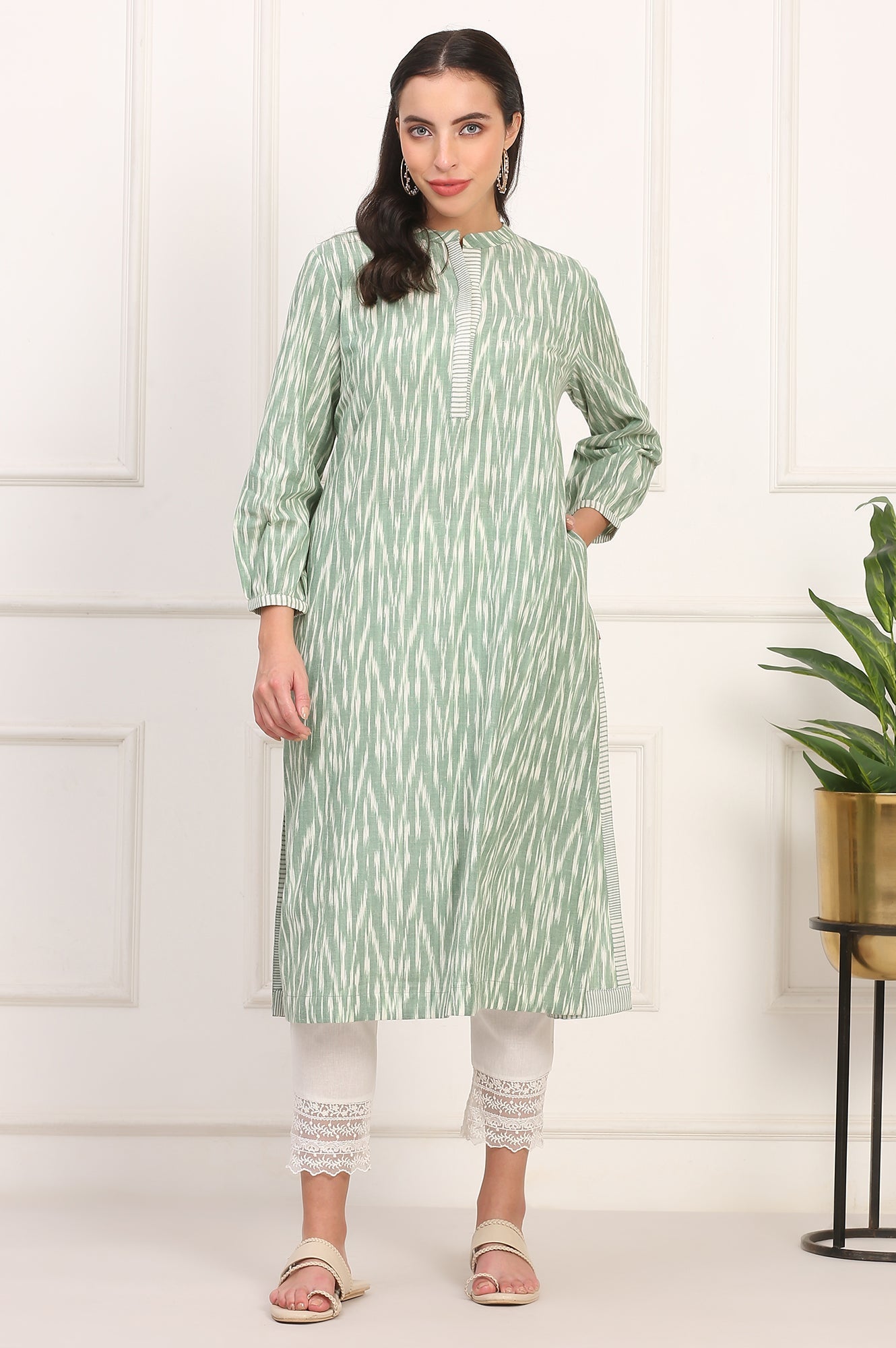 https://cdn.shopify.com/s/files/1/0722/3148/5636/files/W12273-314158_1.jpg?v=1760496022