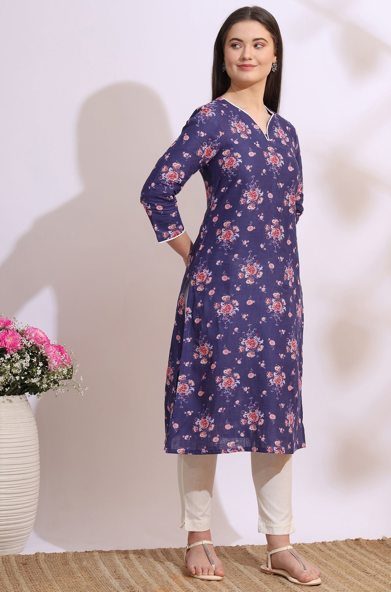 https://cdn.shopify.com/s/files/1/0722/3148/5636/files/W12792-126187_6.jpg?v=1760494396