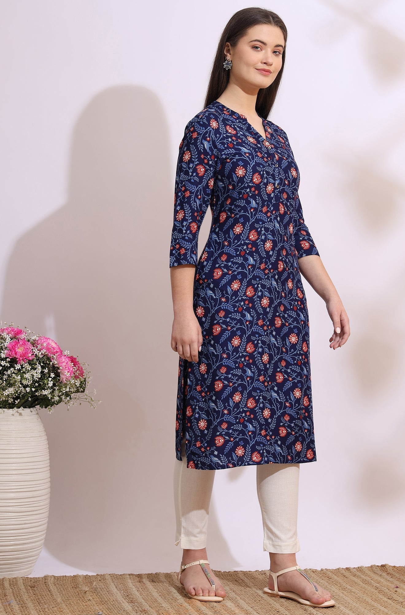 https://cdn.shopify.com/s/files/1/0722/3148/5636/files/W12797-126185_6.jpg?v=1772275991