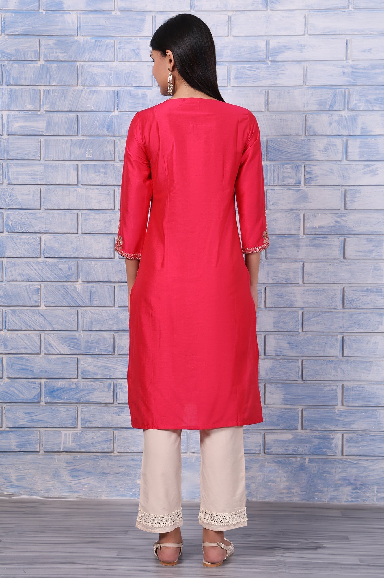 https://cdn.shopify.com/s/files/1/0722/3148/5636/files/W13347-224459_5.jpg?v=1760496781