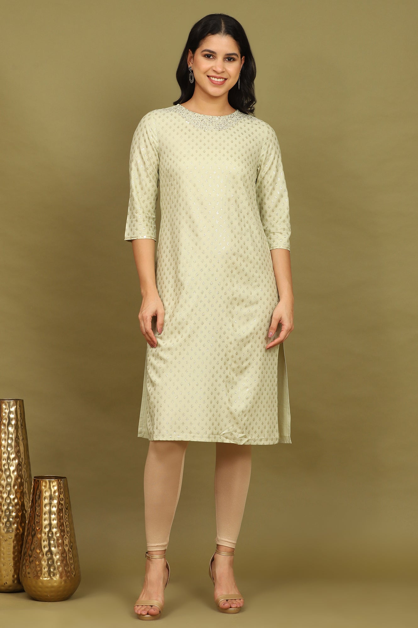 https://cdn.shopify.com/s/files/1/0722/3148/5636/files/W14110-115932_2_b2361427-72a2-4d50-bee4-67b57b60de87.jpg?v=1760493943