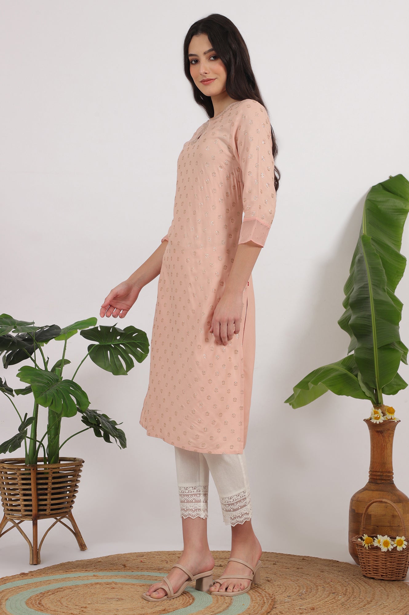 https://cdn.shopify.com/s/files/1/0722/3148/5636/files/W14180-126320_4_f1bd12a4-54af-4e7a-b3d9-792ffffc1ef1.jpg?v=1760494939
