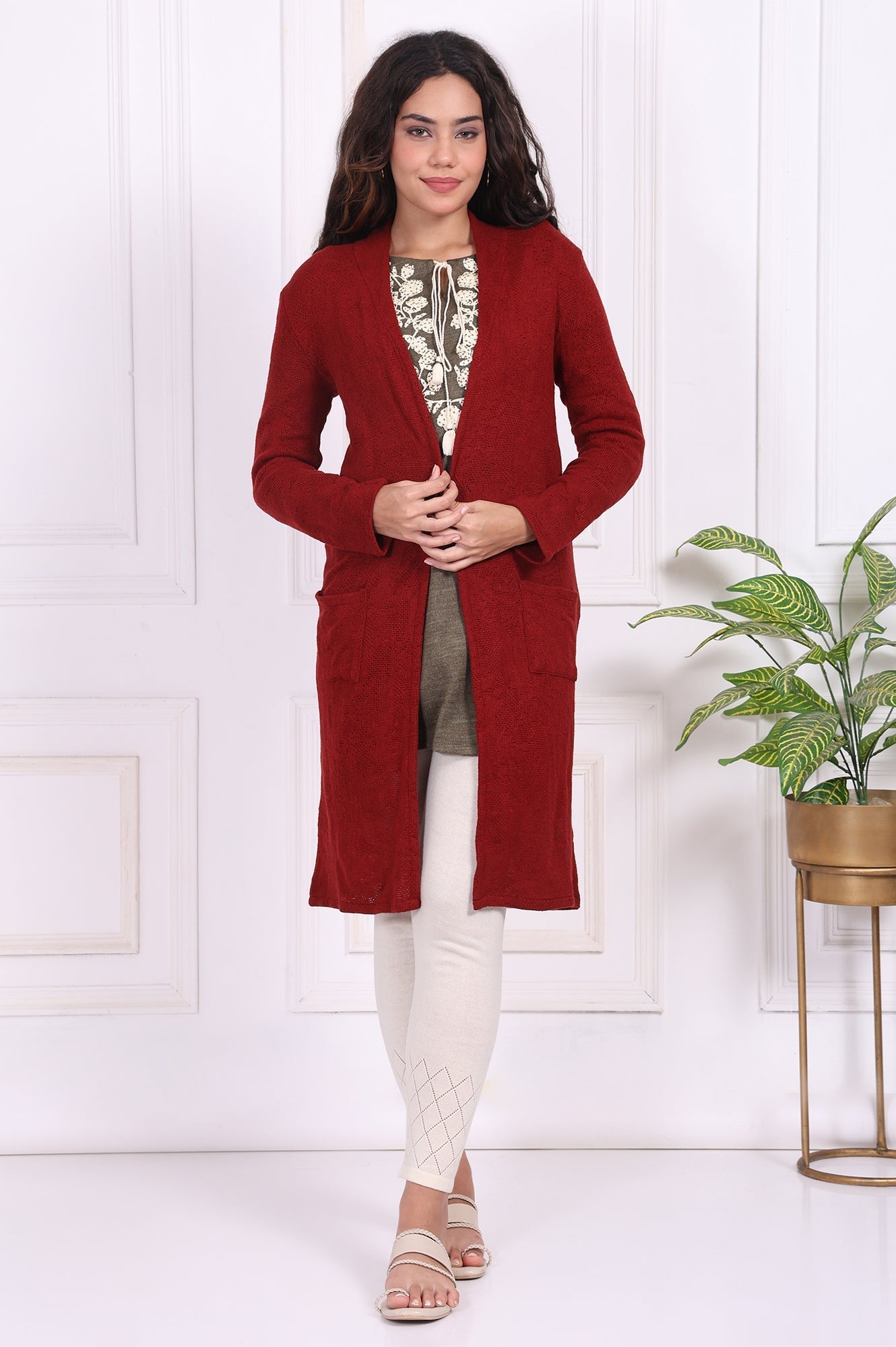 https://cdn.shopify.com/s/files/1/0722/3148/5636/files/W20223-314569_1.jpg?v=1772277870