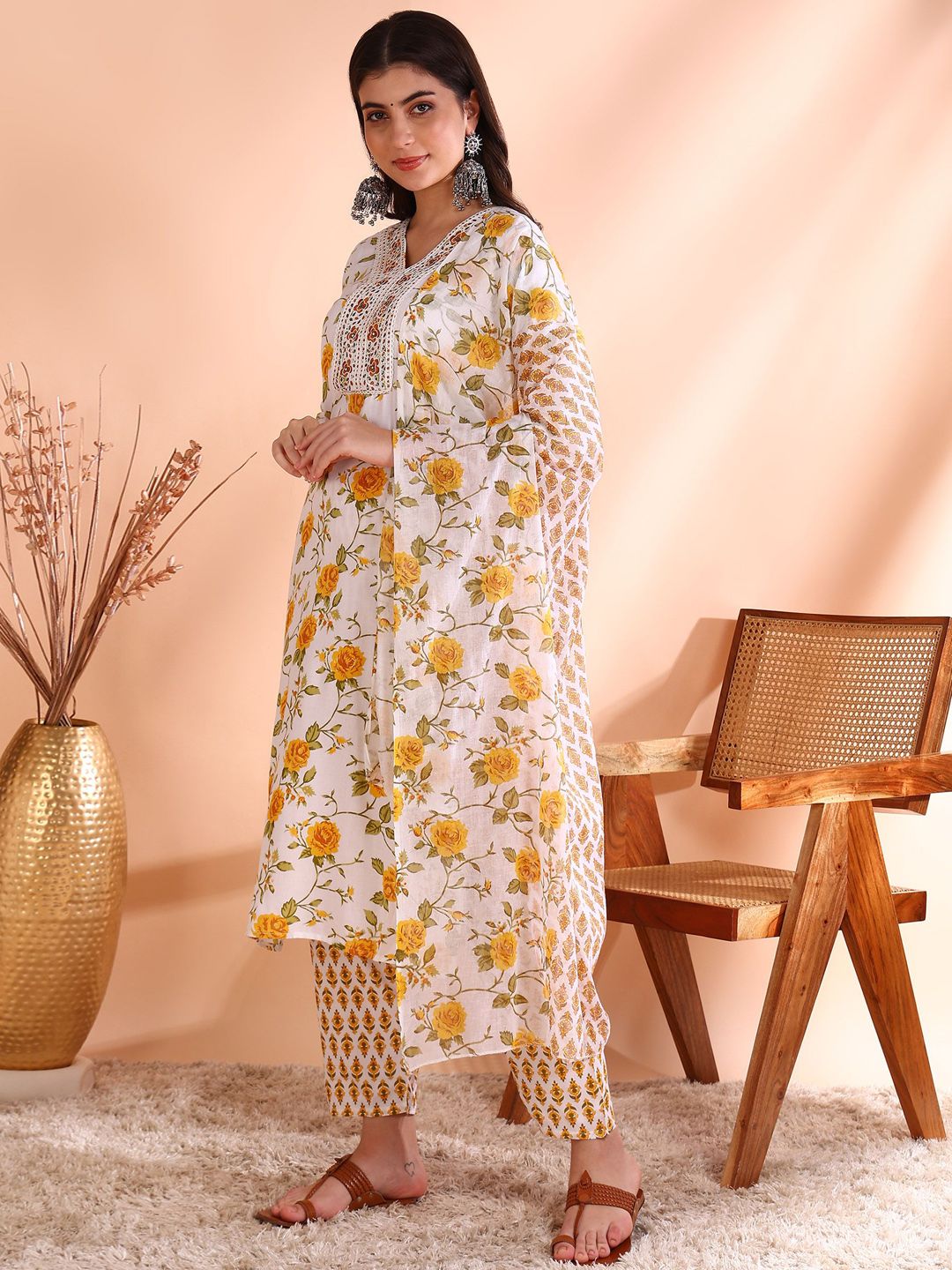 Ode by House of Pataudi Floral Printed Sequinned Pure Cotton Kurta With Trouser & Dupatta - Distacart