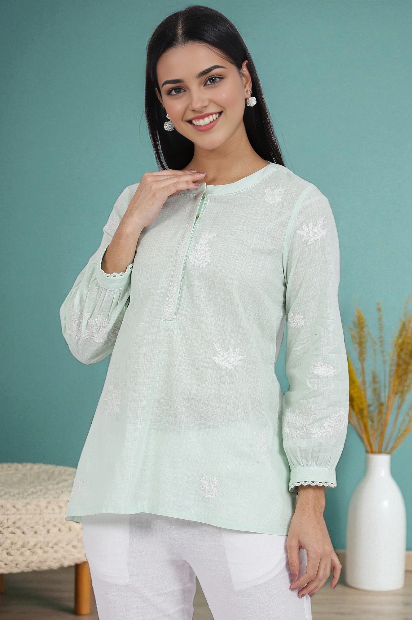 https://cdn.shopify.com/s/files/1/0722/3148/5636/files/W31198-223082.jpg?v=1760493927