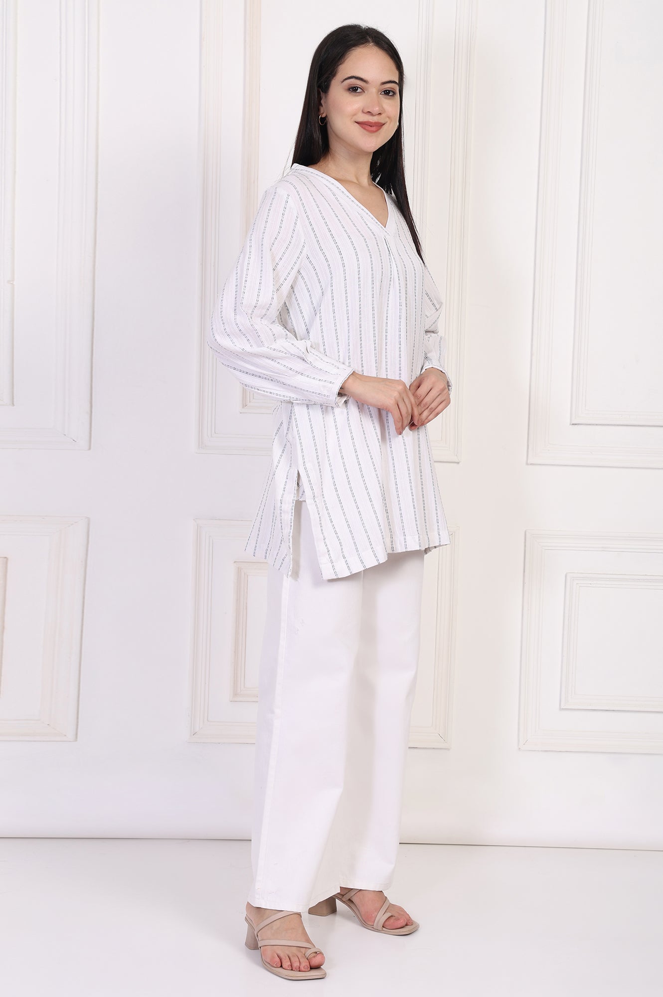 https://cdn.shopify.com/s/files/1/0722/3148/5636/files/W31226-313985_6.jpg?v=1772277789