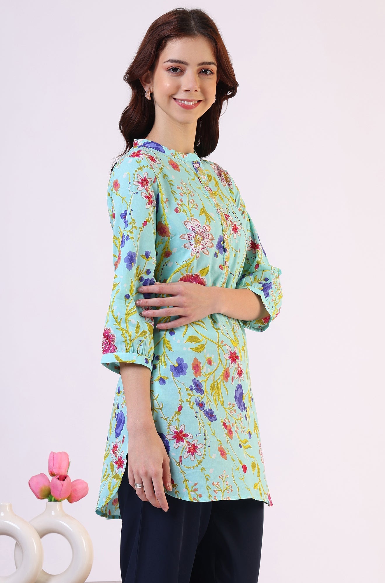 https://cdn.shopify.com/s/files/1/0722/3148/5636/files/W31244-123948_6.jpg?v=1760492886