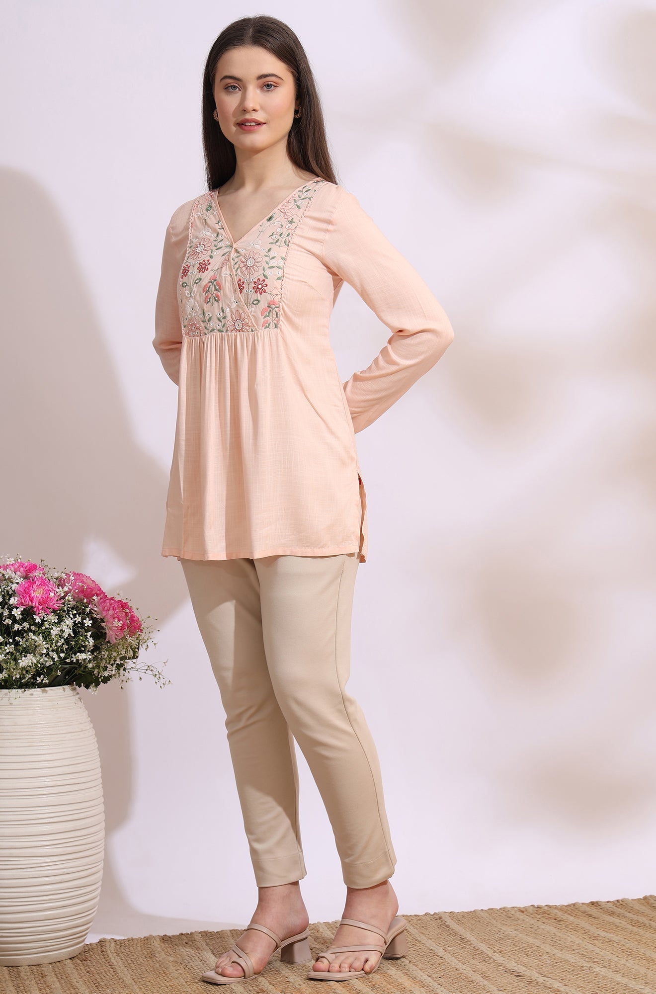 https://cdn.shopify.com/s/files/1/0722/3148/5636/files/W31259-223088_4.jpg?v=1760494011