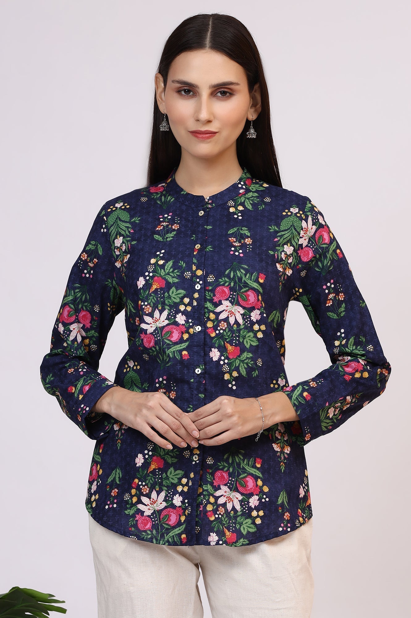 https://cdn.shopify.com/s/files/1/0722/3148/5636/files/W31267-124099_2_1fa5f1cc-86df-4a5d-a406-3c592fe73f5c.jpg?v=1760495661