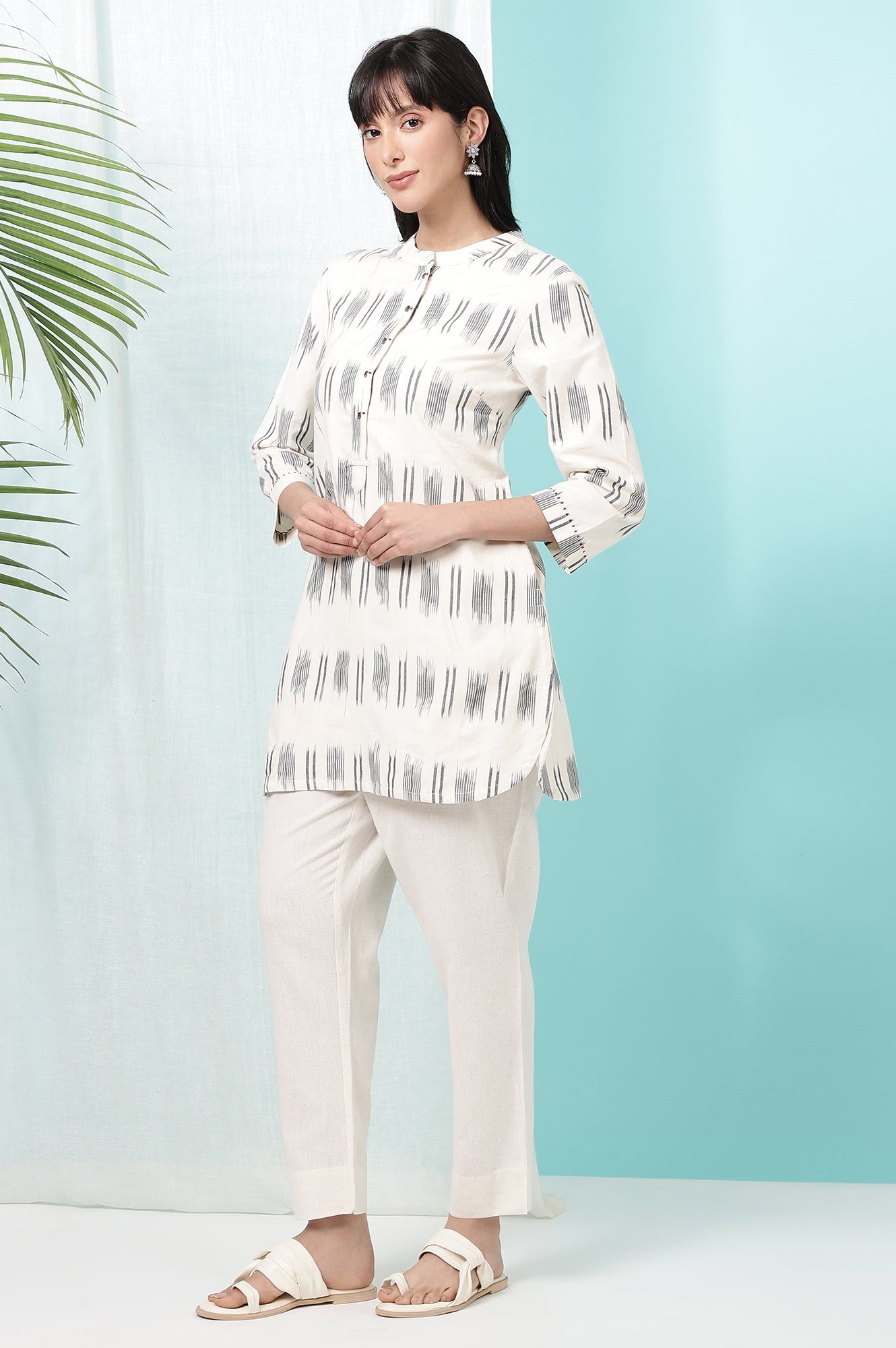 https://cdn.shopify.com/s/files/1/0722/3148/5636/files/W31275-314181_4_65004f12-e60b-4cfa-854e-0770896f7417.jpg?v=1760494984