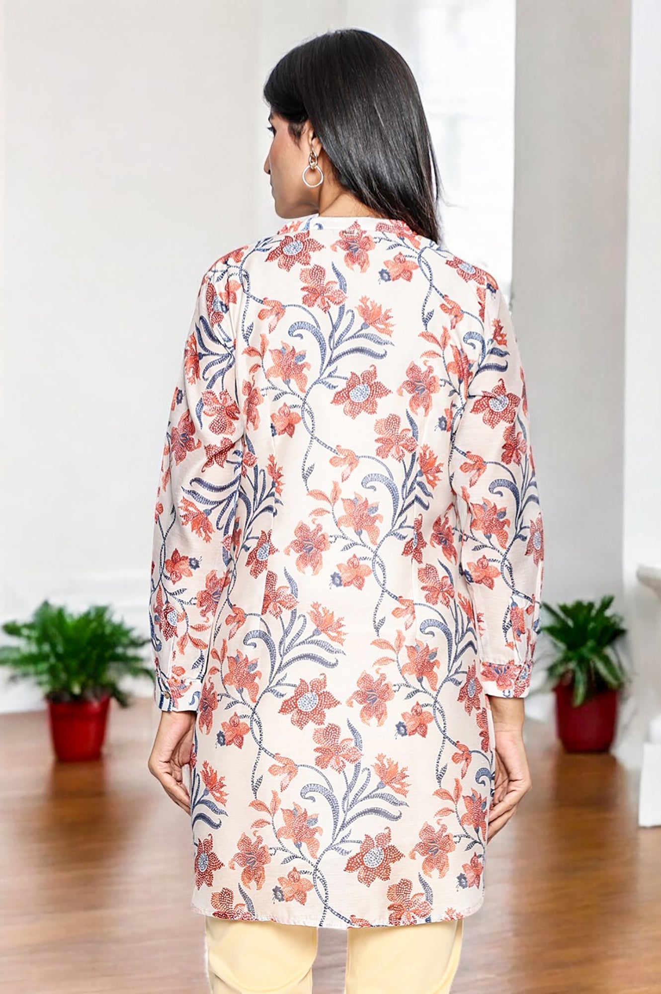 https://cdn.shopify.com/s/files/1/0722/3148/5636/files/W31363-125968_5.jpg?v=1760498921