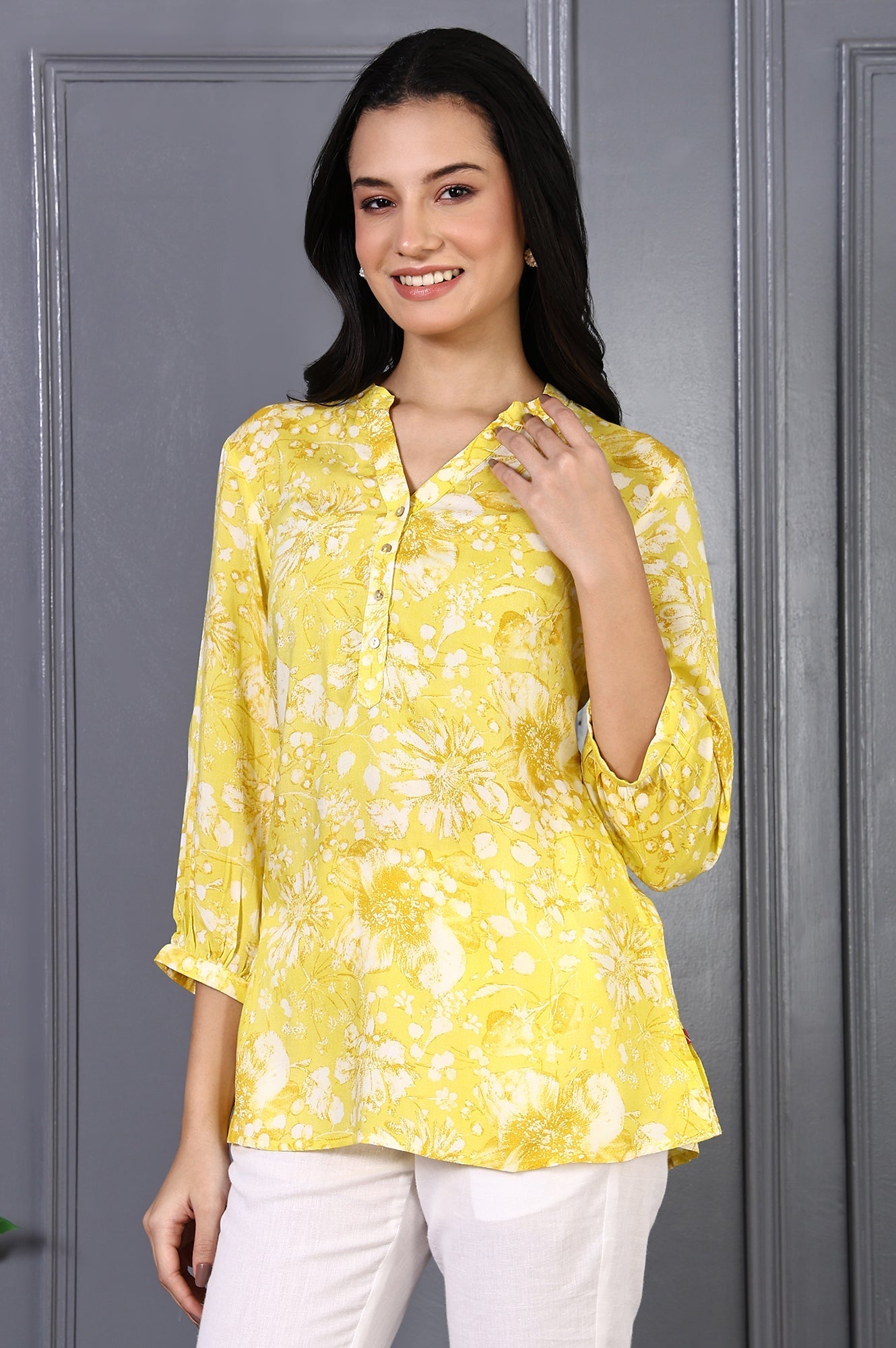 https://cdn.shopify.com/s/files/1/0722/3148/5636/files/W31374-125901_4_95ad6cc9-eb6d-4010-a5fc-1f35f19e2ef0.jpg?v=1760496025