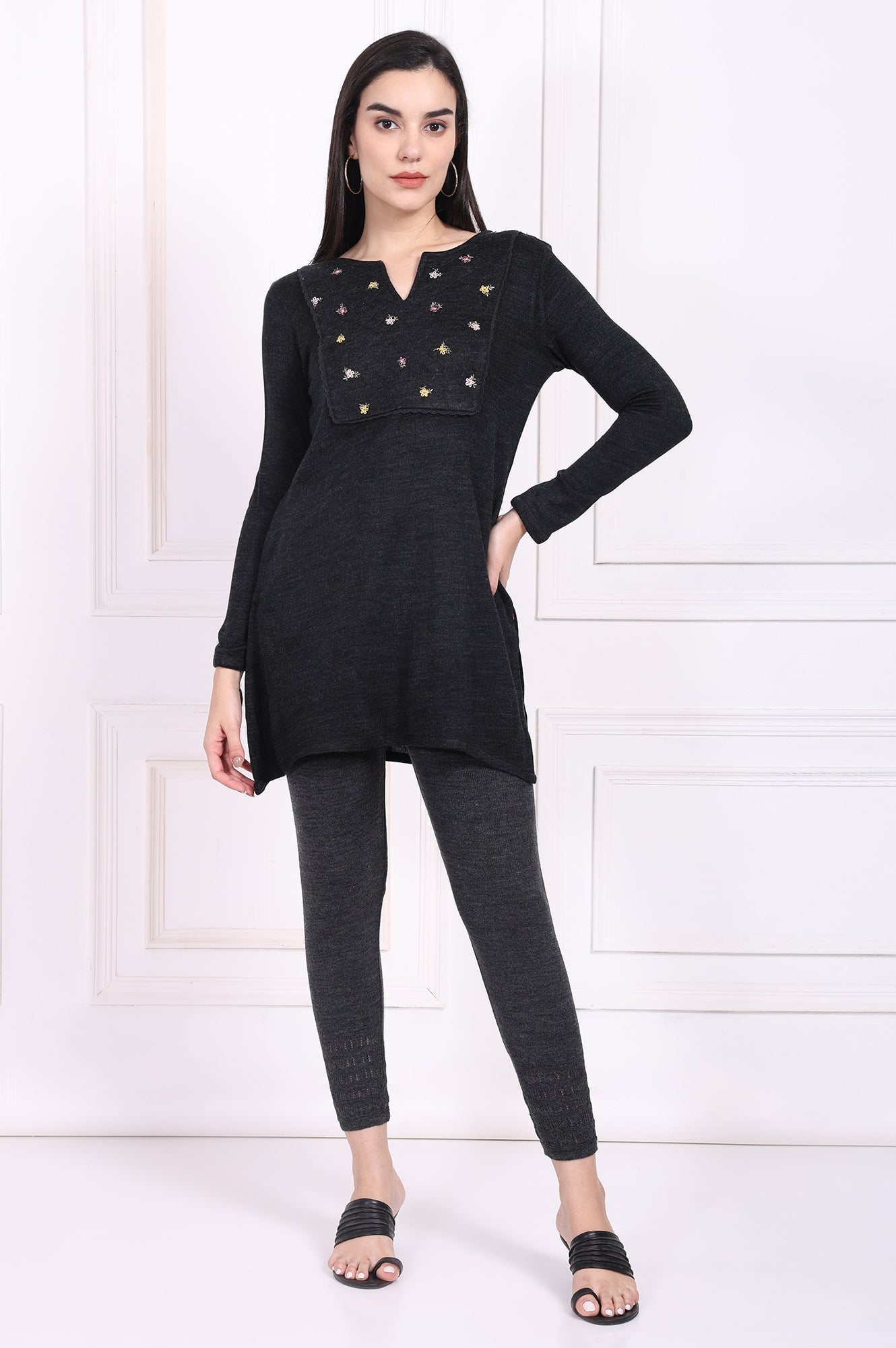 https://cdn.shopify.com/s/files/1/0722/3148/5636/files/W31430-219937_1.jpg?v=1772277774