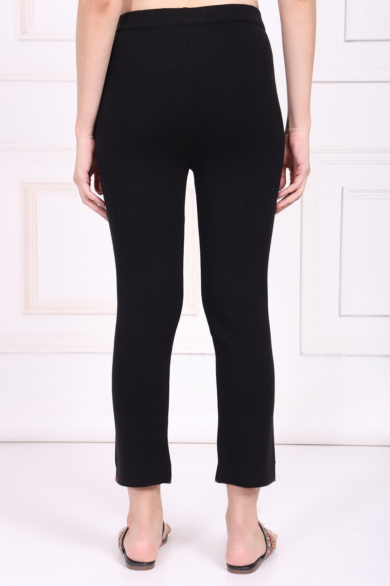 https://cdn.shopify.com/s/files/1/0722/3148/5636/files/W62077-224547_4.jpg?v=1772277709