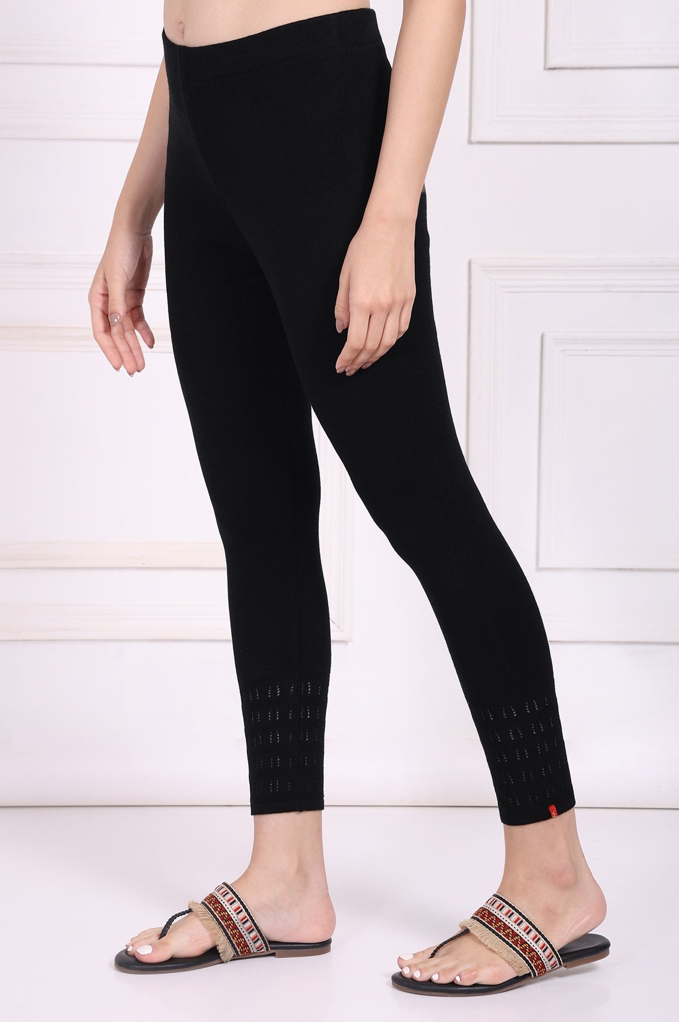 https://cdn.shopify.com/s/files/1/0722/3148/5636/files/W62081-223871_2.jpg?v=1772277619