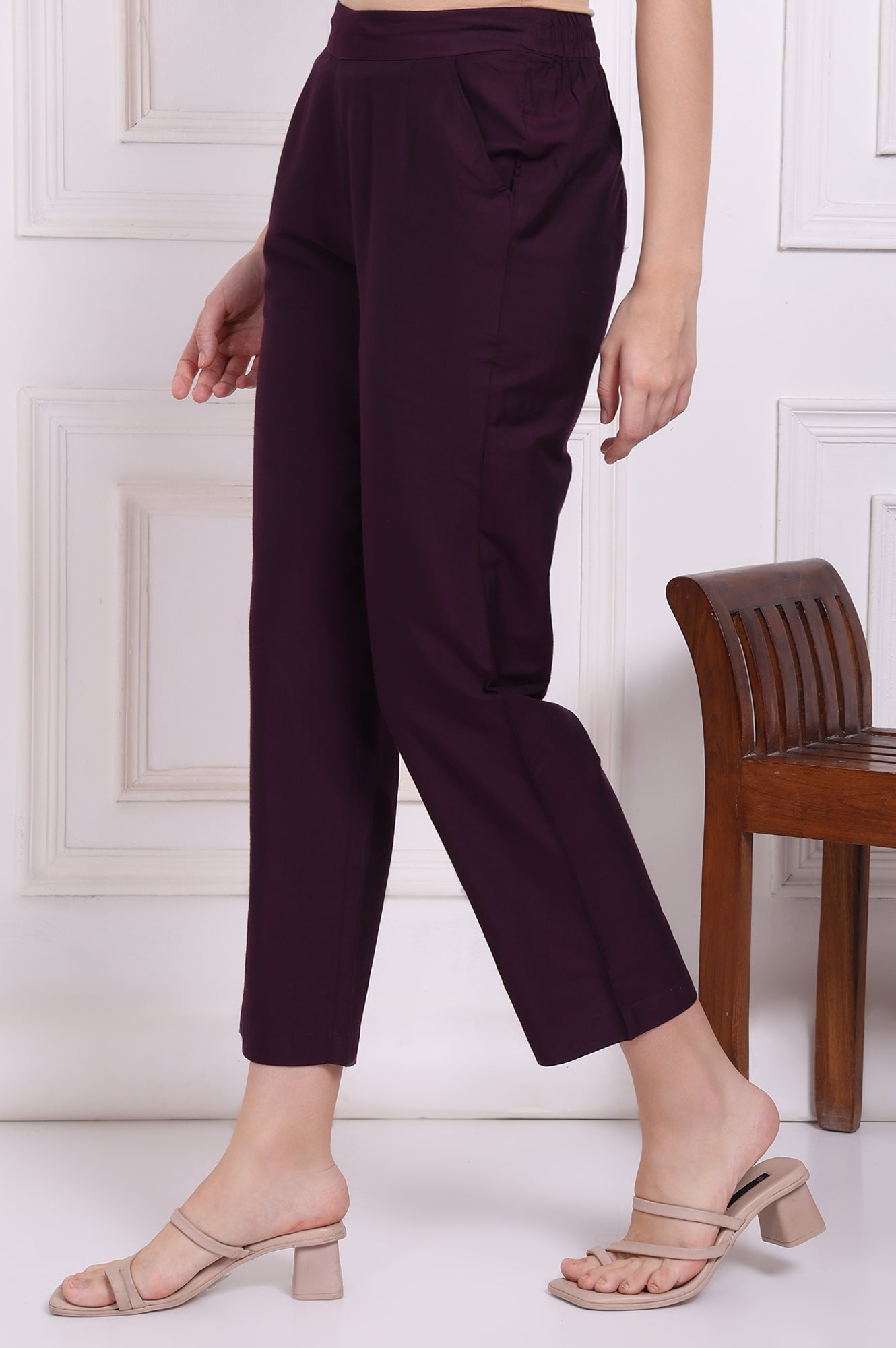 https://cdn.shopify.com/s/files/1/0722/3148/5636/files/W62681-224037_2.jpg?v=1772276785