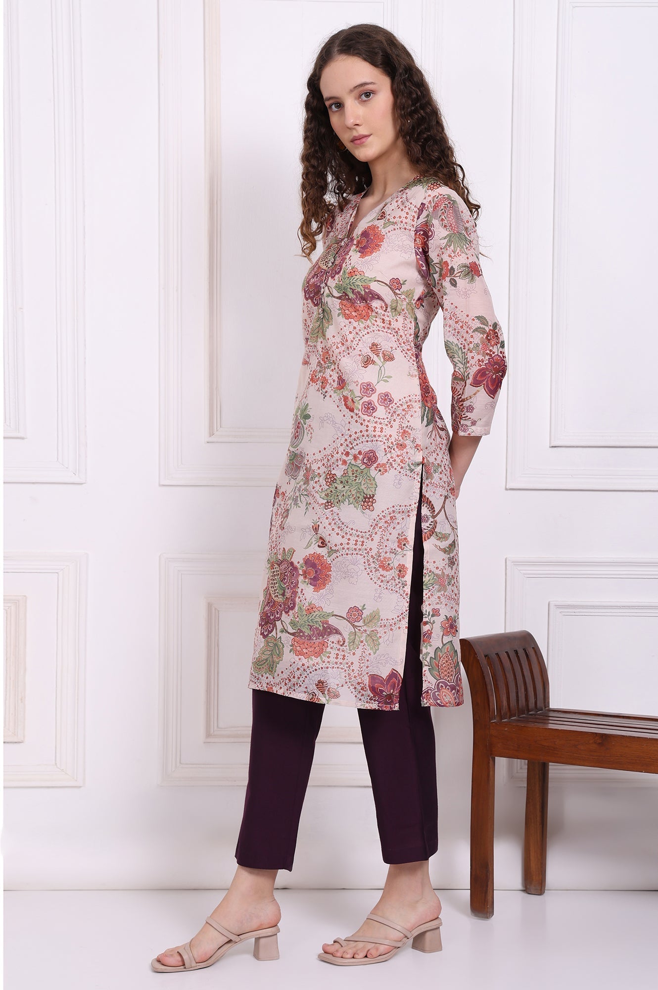 https://cdn.shopify.com/s/files/1/0722/3148/5636/files/W62681-224037_5.jpg?v=1772276785