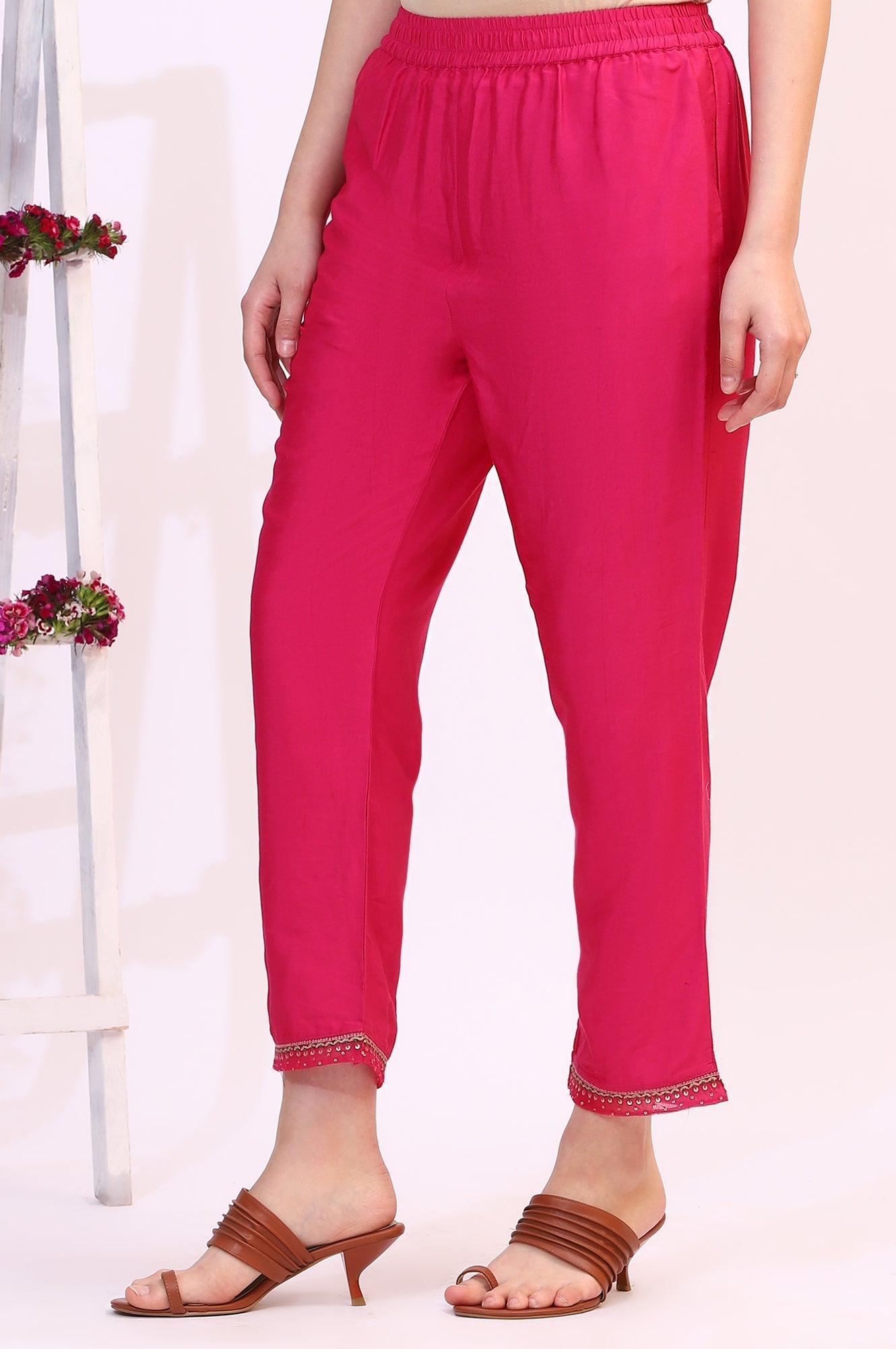 https://cdn.shopify.com/s/files/1/0722/3148/5636/files/W63122-222964_2.jpg?v=1772276201