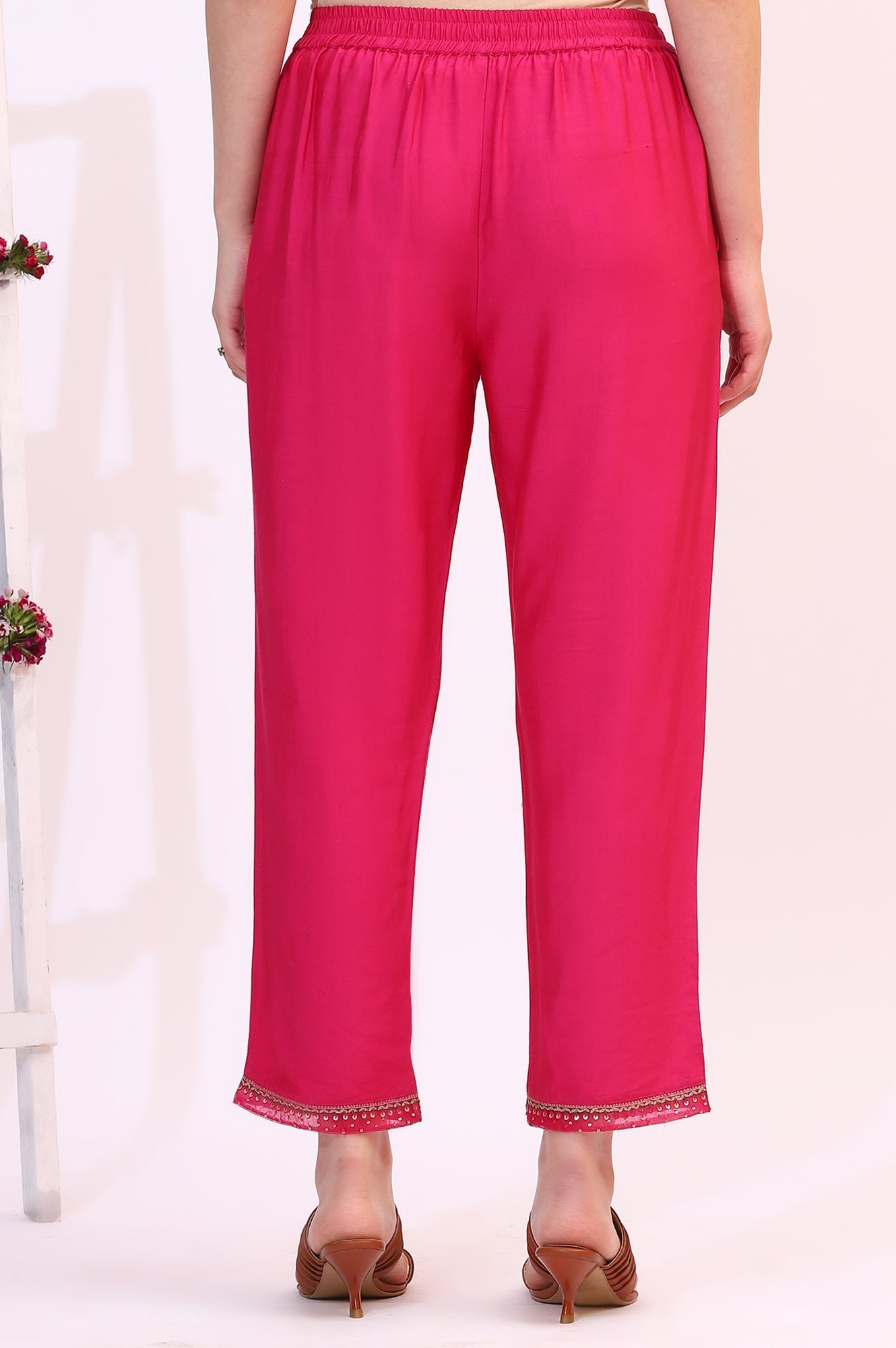 https://cdn.shopify.com/s/files/1/0722/3148/5636/files/W63122-222964_3.jpg?v=1772276201