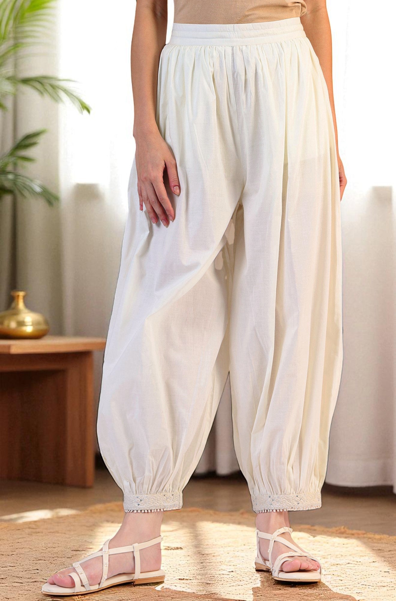 https://cdn.shopify.com/s/files/1/0722/3148/5636/files/W63150-218090.jpg?v=1772275902