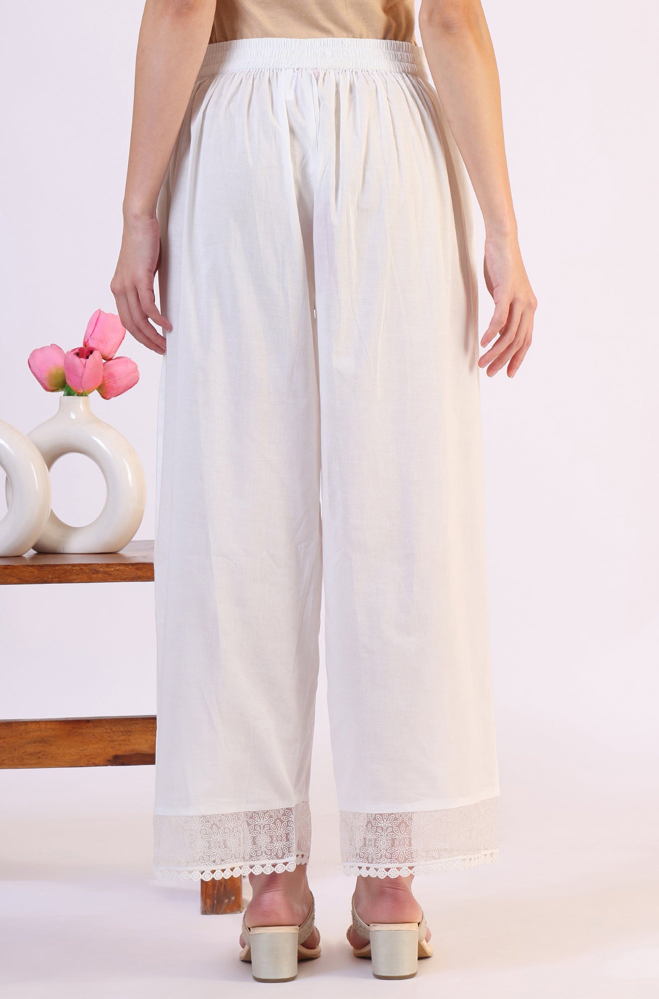 https://cdn.shopify.com/s/files/1/0722/3148/5636/files/W63152-223279_5.jpg?v=1772275905