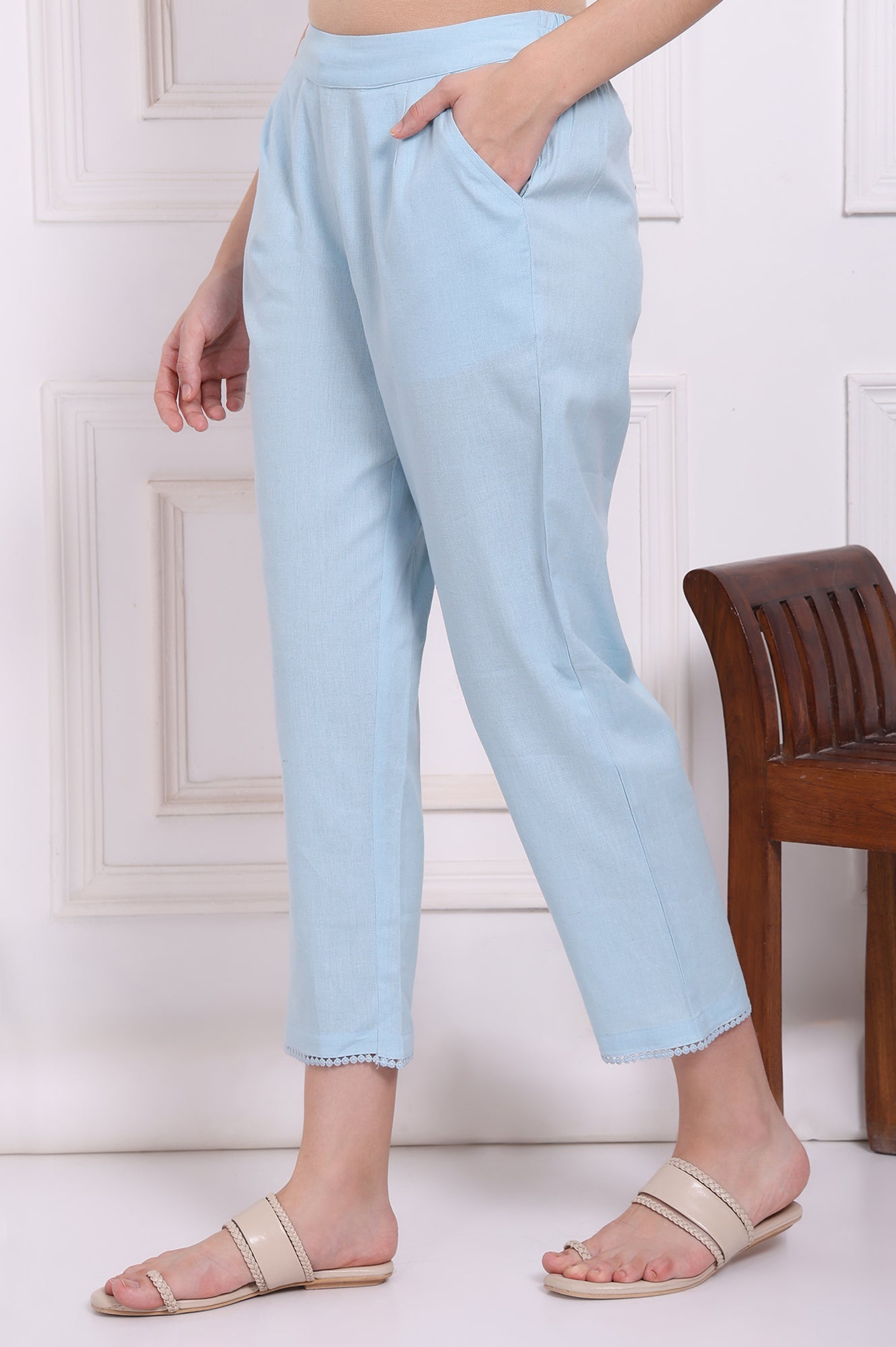 https://cdn.shopify.com/s/files/1/0722/3148/5636/files/W63281-223906_2.jpg?v=1772276795