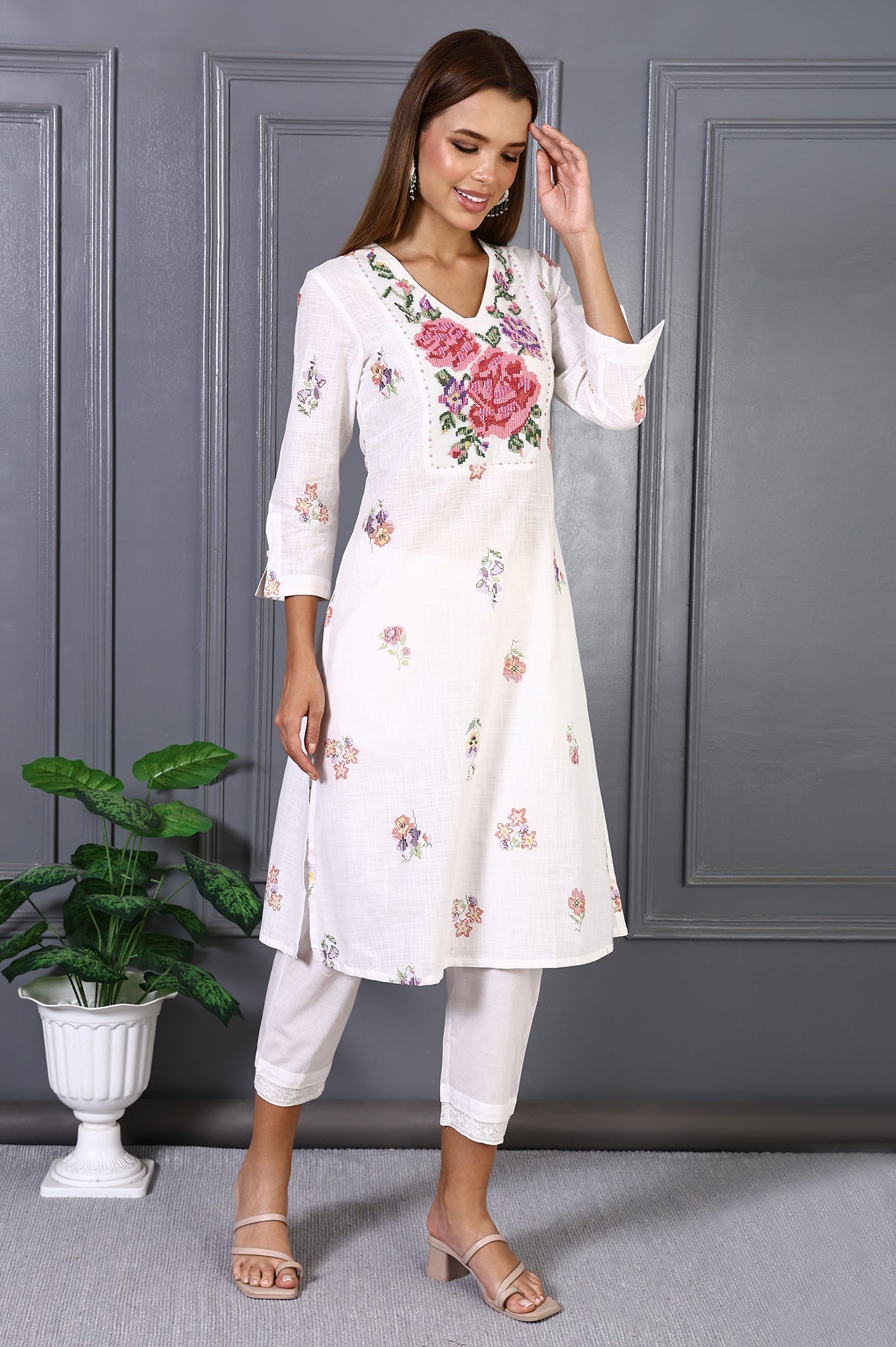 https://cdn.shopify.com/s/files/1/0722/3148/5636/files/W63320-C8274_5_2d6bfdff-a1c7-4ec8-8e16-435978064a1e.jpg?v=1772276974