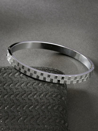 NVR Men's Silver-Plated Stainless Steel Kada Bracelet - Distacart