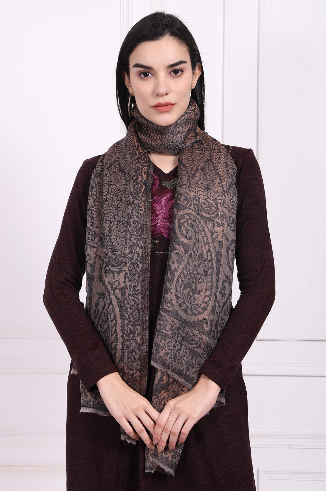 https://cdn.shopify.com/s/files/1/0722/3148/5636/files/W82635-314613_2.jpg?v=1772277672