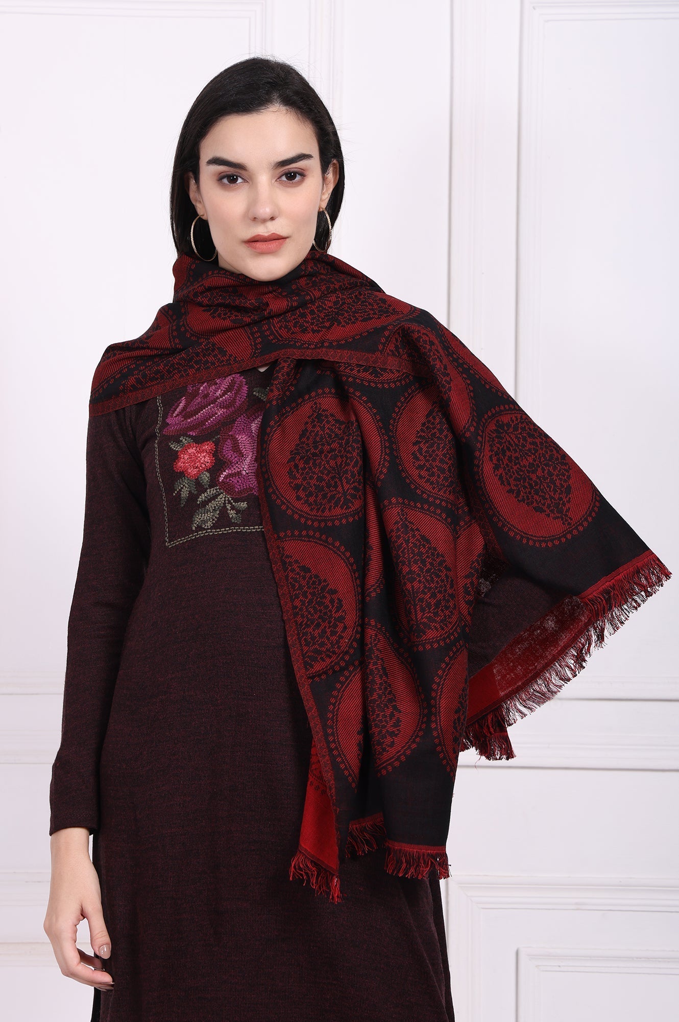 https://cdn.shopify.com/s/files/1/0722/3148/5636/files/W82663-314571_3.jpg?v=1772277652