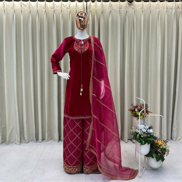 Vastranavya Pink Velvet Sequence Embroidery Work Kurta & Bottom With Dupatta