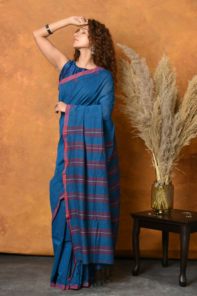 Very Much Indian Handloom Pure Cotton Saree With Sleek Border - Daisy Blue - Distacart