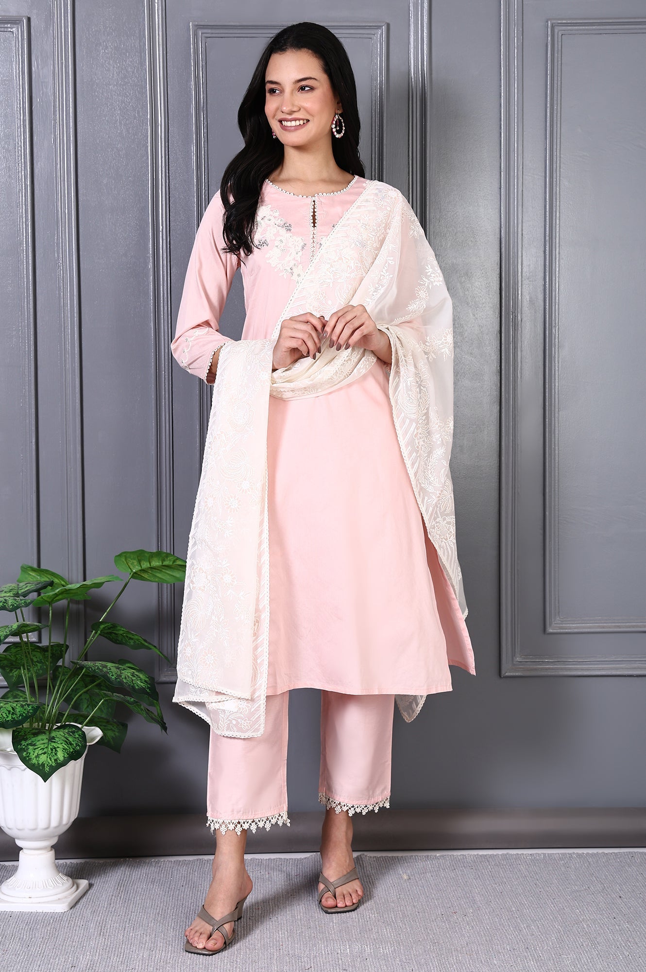 https://cdn.shopify.com/s/files/1/0722/3148/5636/files/WS12343-223143_1_ea4493fb-c97e-4063-85ca-528cc8087e9d.jpg?v=1772276958