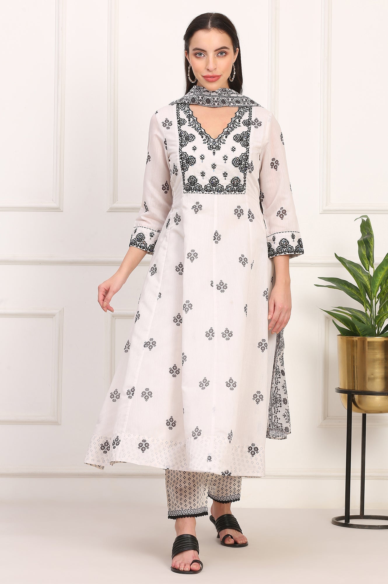 https://cdn.shopify.com/s/files/1/0722/3148/5636/files/WS12719-125559_1.jpg?v=1772276919