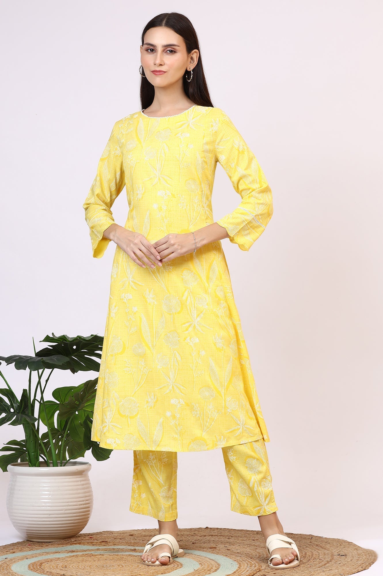 https://cdn.shopify.com/s/files/1/0722/3148/5636/files/WS12755-126055_2_58277a84-807a-425e-b2e7-cccef2c4a049.jpg?v=1772276544