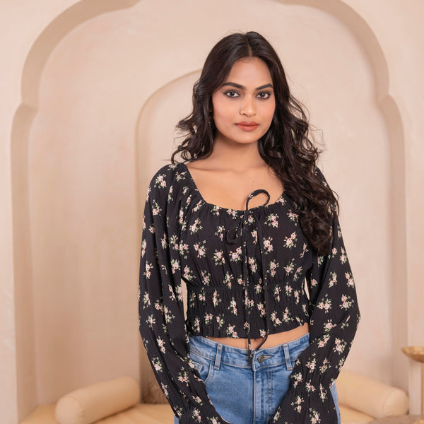 Juniper Lamora Black Floral Smocked Crop Top - Distacart