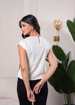 Thumbnail for Juniper Lamora Off-White & Black Colorblock Casual Top - Distacart