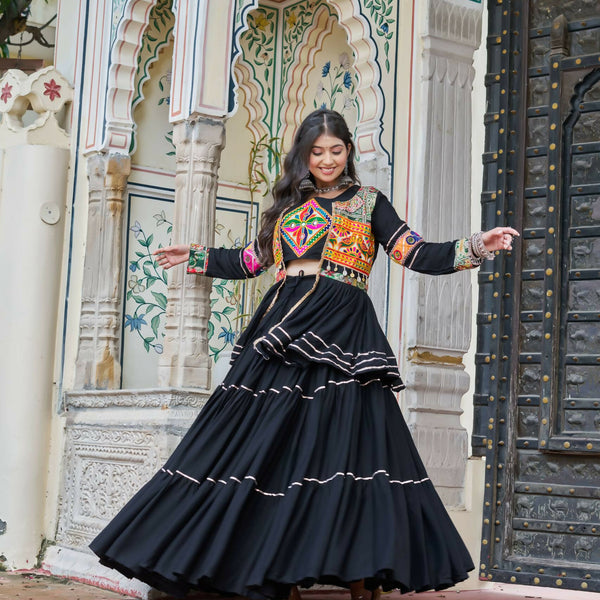 Teeya Creation Womens New Stylish Heavy Gamthi Work With Mirror Lace Work Black Gown Set - Dista