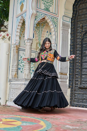 Teeya Creation Womens New Stylish Heavy Gamthi Work With Mirror Lace Work Black Gown Set - Dista
