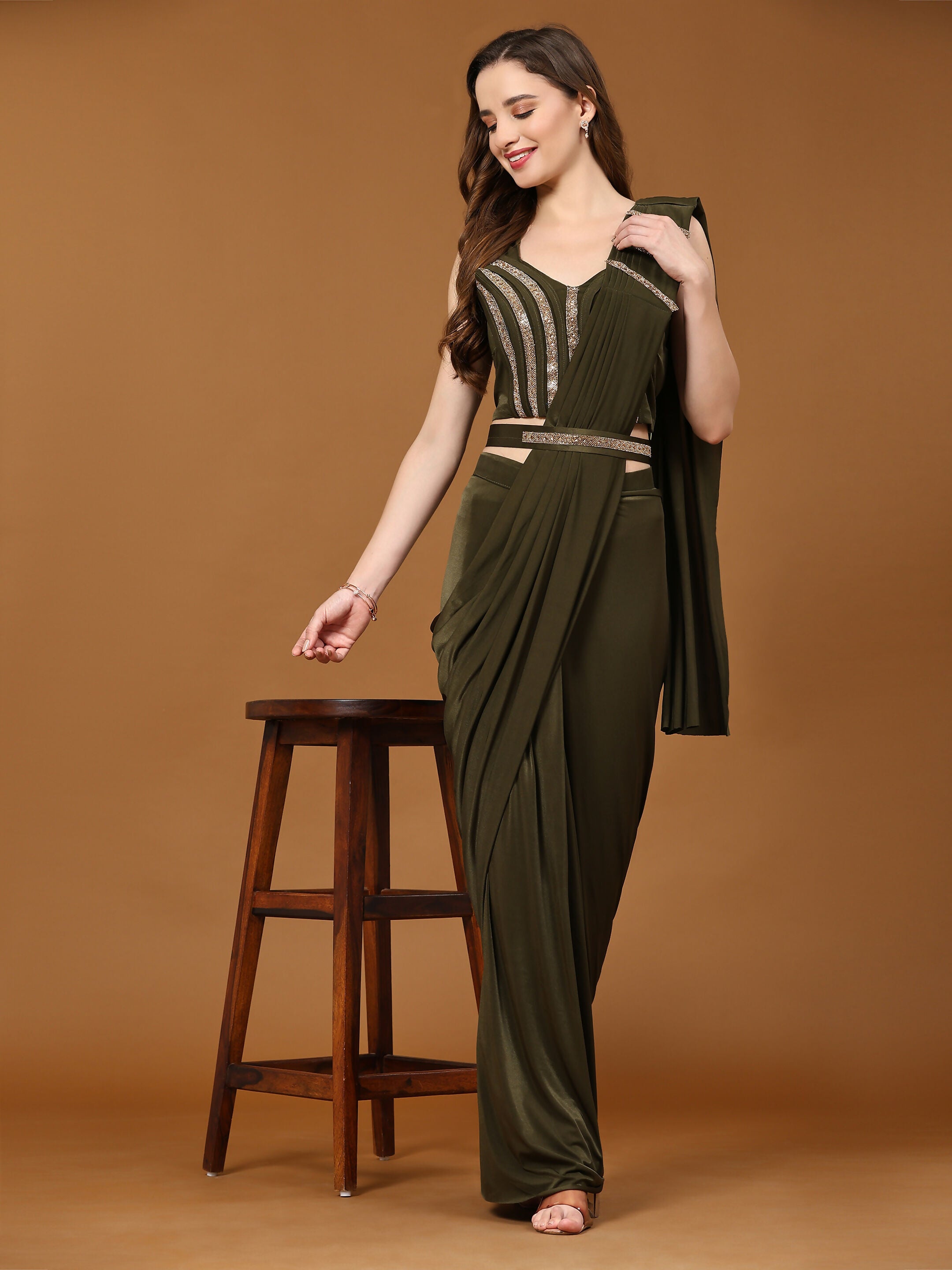 Green Polyester Solid Ready to Wear Saree with stitched Blouse - Nita - Distacart