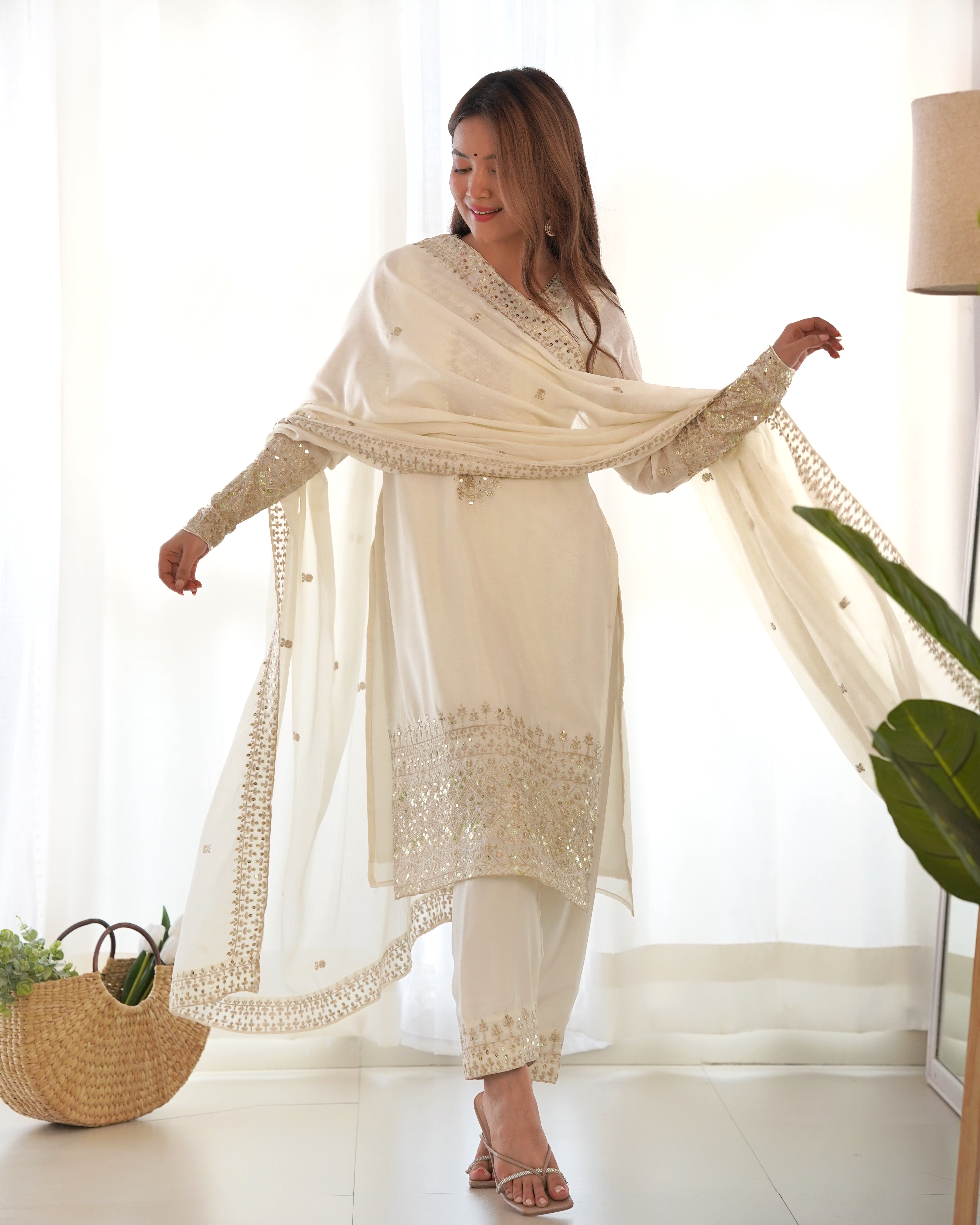 Lorenvalley Chinon Silk Embroidery Sequence zari work Kurta Pant with Dupatta Set - White