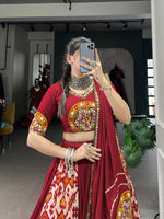 Thumbnail for Lorenvalley White Rayon and Printed Silk with Plain And Printed With Original Mirror Gamthi Work And Gamthi Patch Work Lehenga Choli - Distacart