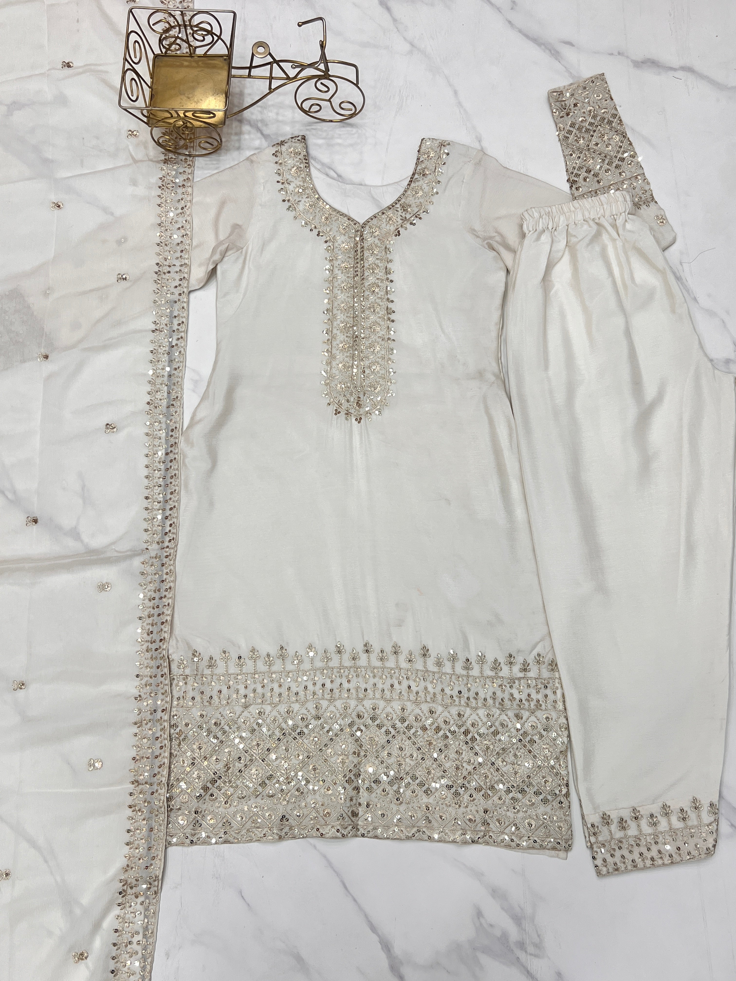 Lorenvalley Chinon Silk Embroidery Sequence zari work Kurta Pant with Dupatta Set - White