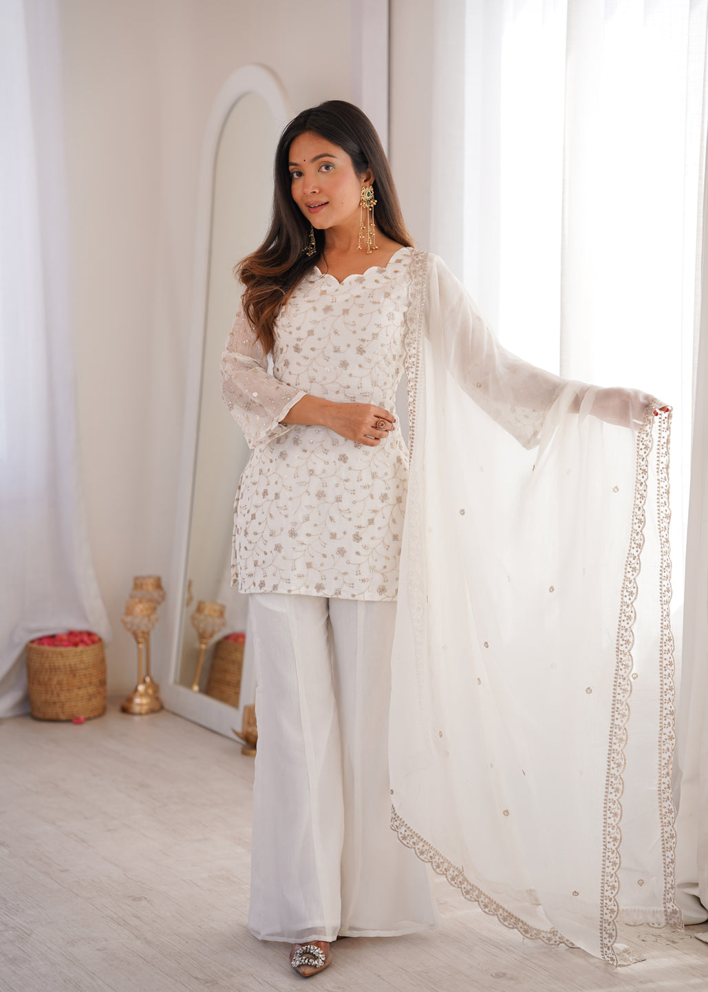 Evanik Off White Crunchy Silk Embroidery Sequins And Zari Work Kurta Pants With Dupatta - Dista