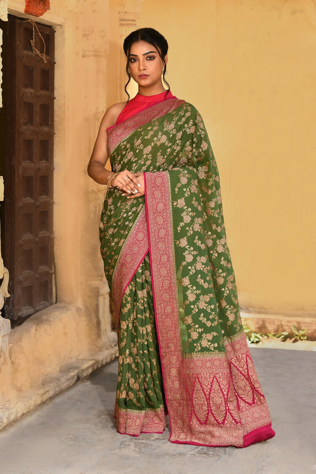 Joban Fashion Green Crepe Chiffon Pure Handloom Banarasi Silk Saree - Dista