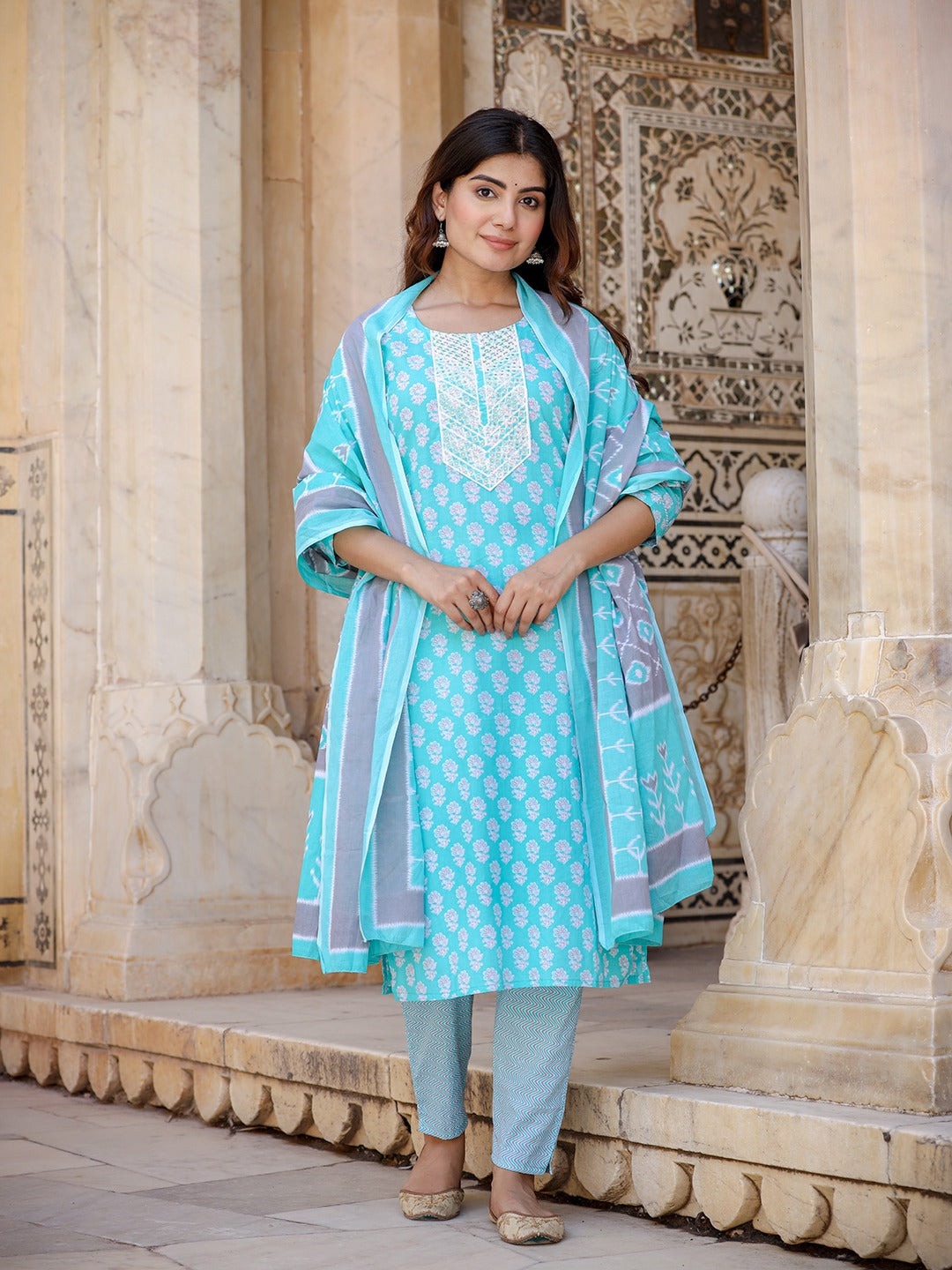 Yufta Women Floral Embroidered Regular Thread Work Kurta with Trousers & Dupatta - Distacart