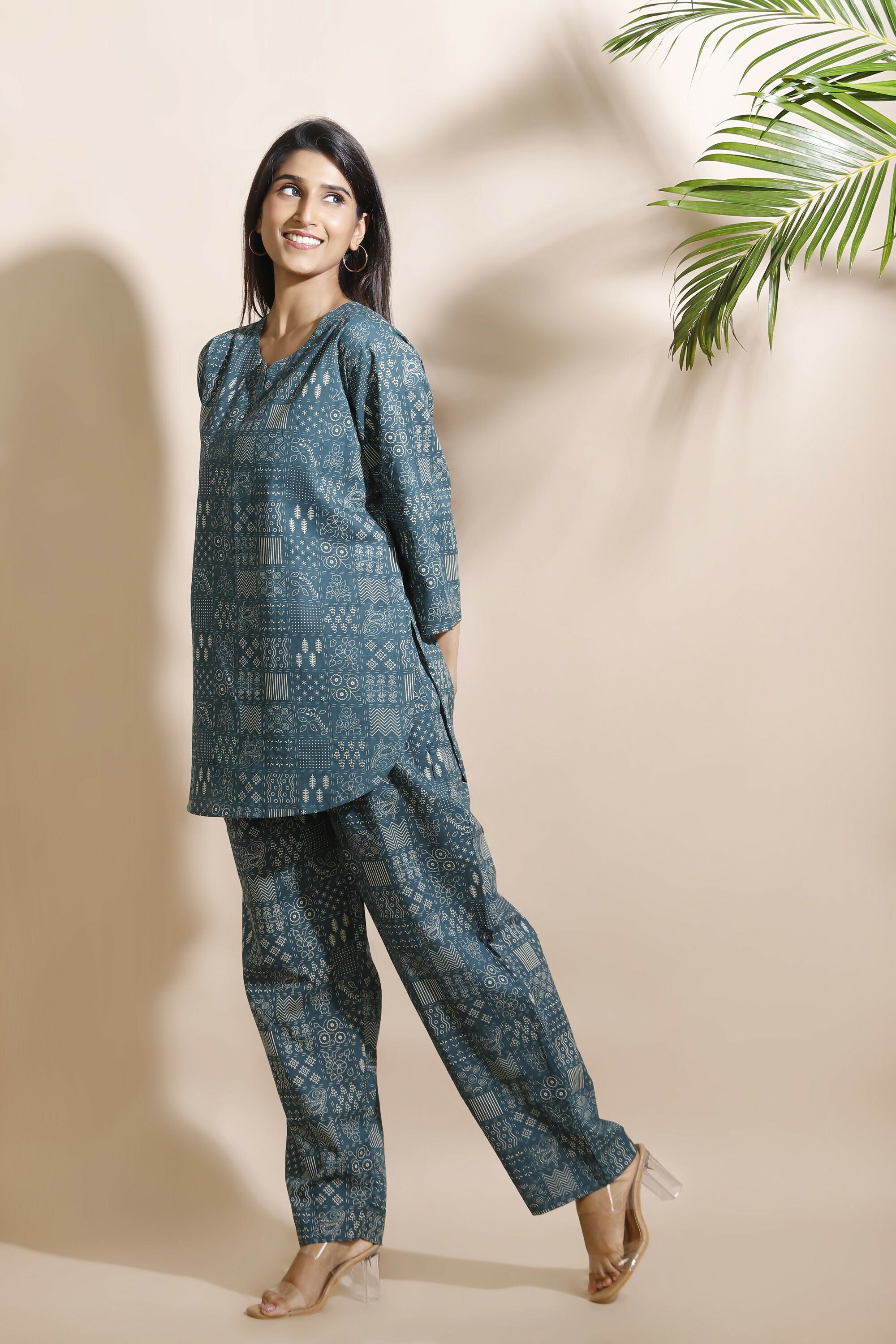 Breathables Abstract Green Cotton Kurta & Pant Co-Ord Set - Dista